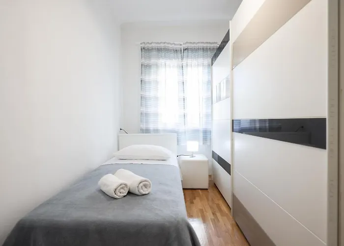 3 Bedroom For 5 People Zadar